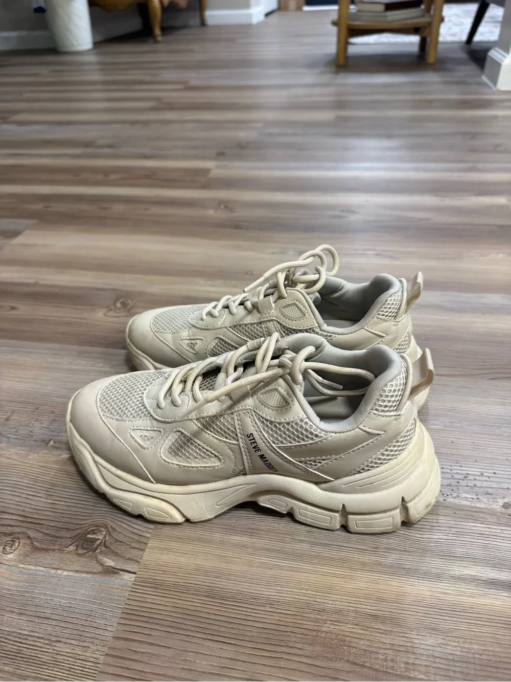 Steve Madden Bulky Sneakers